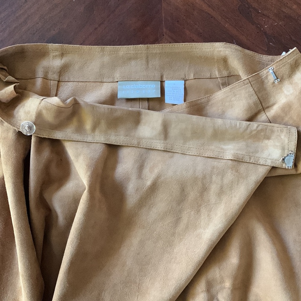 Liz Claiborne Lizwear suede camel/carmel color leather wrap skirt - Picture 4 of 10